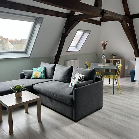 Appartement Le Saint Haut Centre Ville A Saint-Omer Exterior foto