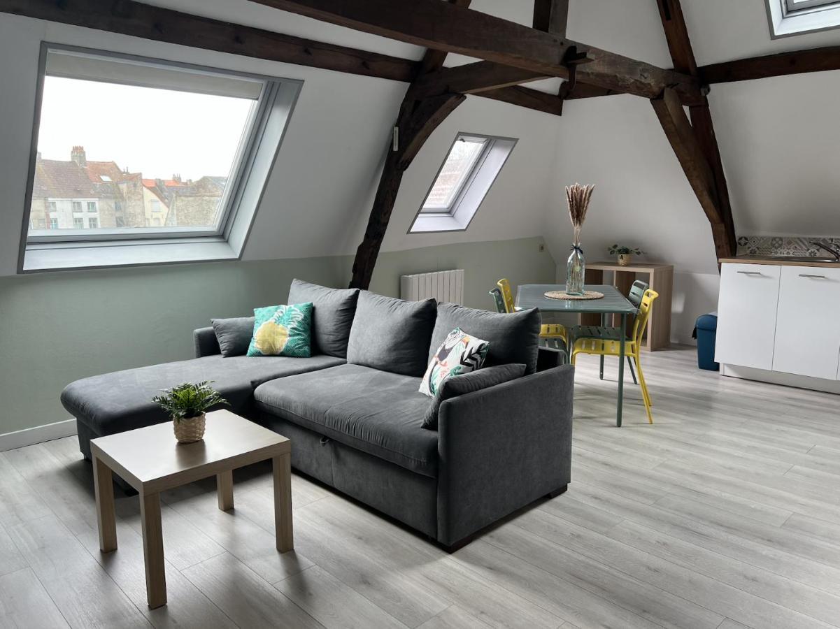 Appartement Le Saint Haut Centre Ville A Saint-Omer Exterior foto